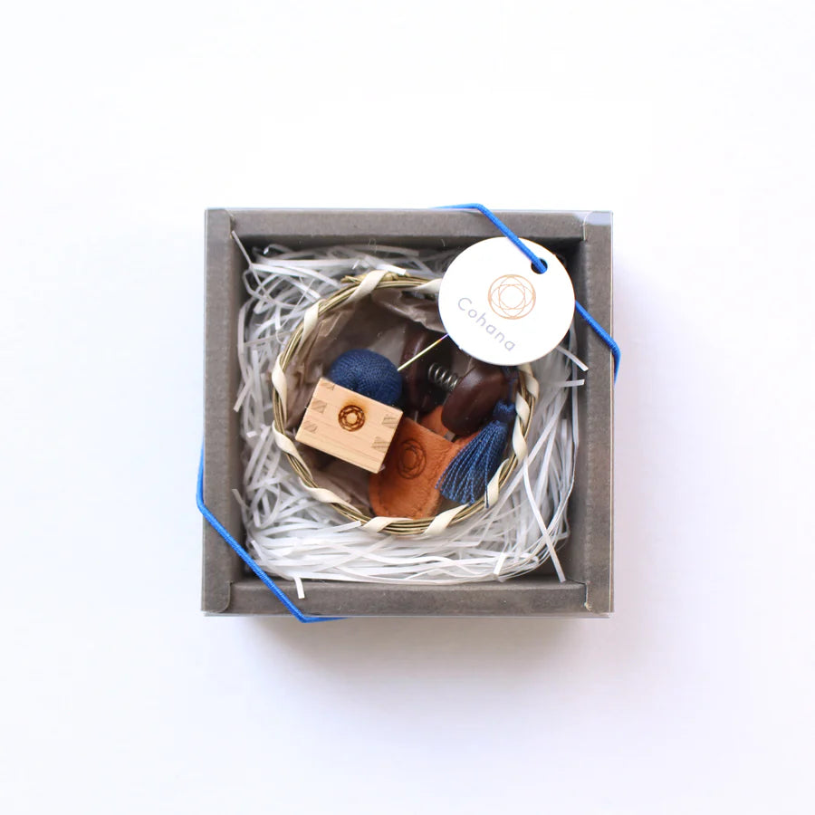 Gift Set of Seki Mini Scissors and Mini Masu Pincushion in Blue