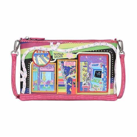 Vendula Arcade Pouch Bag