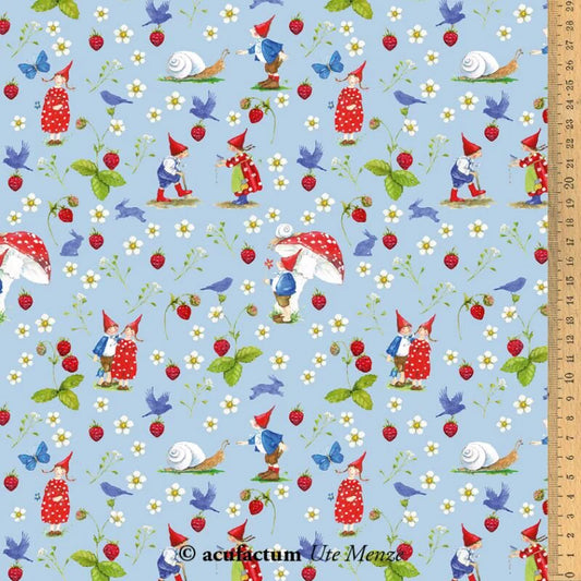 Pippa and Pelle Strawberry Summer
