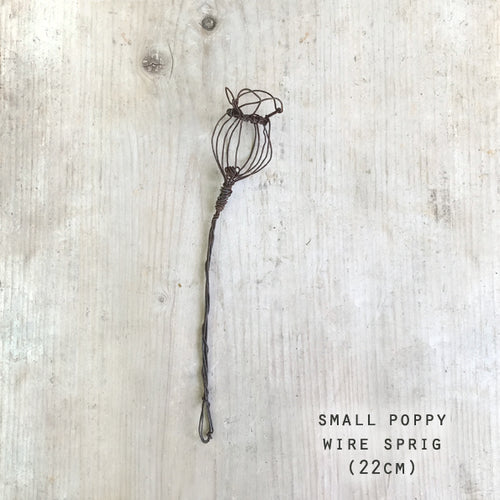 Small Berries Wire Sprig