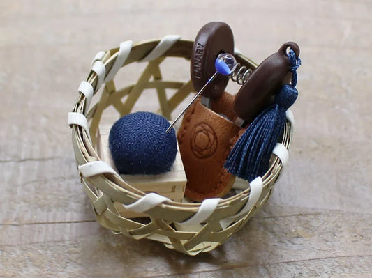 Gift Set of Seki Mini Scissors and Mini Masu Pincushion in Blue